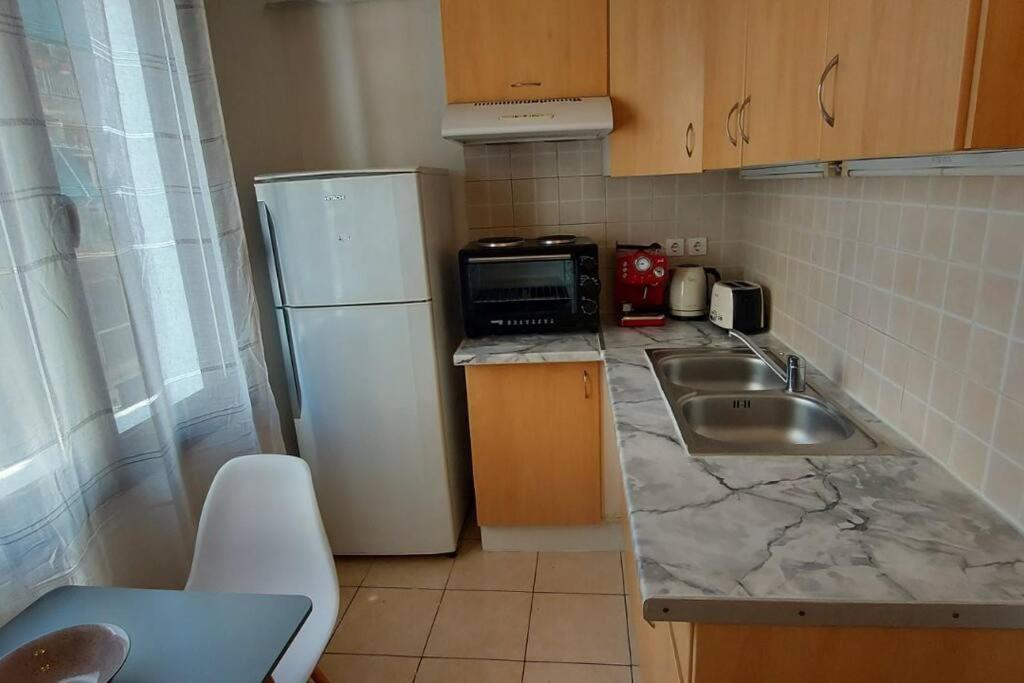 Spacious Beauty In Athens, 55M2, Metro 7' المظهر الخارجي الصورة